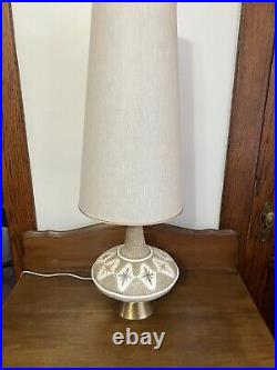 1961 Mid Century Quartite Table Lamp Atomic Chalkware Original Fiberglass shade