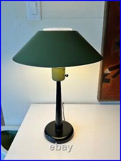 Lightolier Vtg Mid Century Modern Metal Glass Atomic Saucer UFO Table Desk Lamp