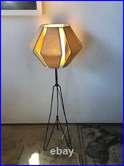 Modernist Atomic Edward Ihnatowicz for Mars Furniture Floor Lamp 1950s