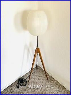 Original Vintage Teak Floor Lamp Space Age Tripod 70s 1960s Mid Century Atomic