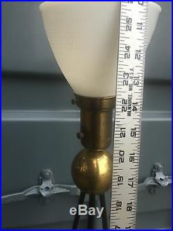 VTG 1940's Walter Von Nessen Mid Century Atomic Tripod Ring Stand Lamp Brass