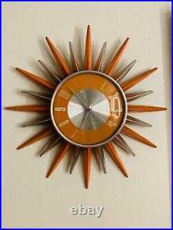 VTG Mid-Century Modern Starburst Atomic Wall Clock Metal EXCELLENT! Sunburst