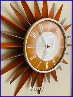 VTG Mid-Century Modern Starburst Atomic Wall Clock Metal EXCELLENT! Sunburst