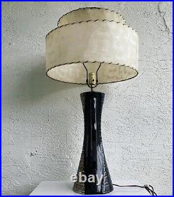 Vintage Mid Century Atomic 50's Sculpted Ceramic Table Lamp Fiberglass Shade