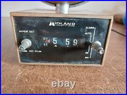 Vintage Mid Century Midland Clock Radio Atomic Space Age Sputnik MCM