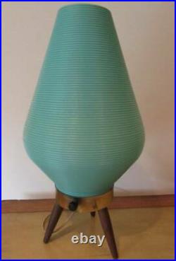Vintage Mid Century Modern Green Atomic Beehive Tripod Table Lamp 1960s